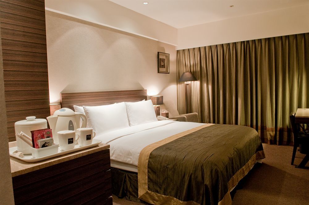 แทงโก้ โฮเต็ล ไทเป หลินเซิน Hotel ภายนอก รูปภาพ